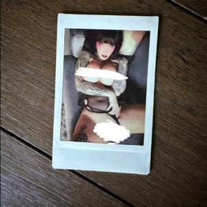 Polaroid #08